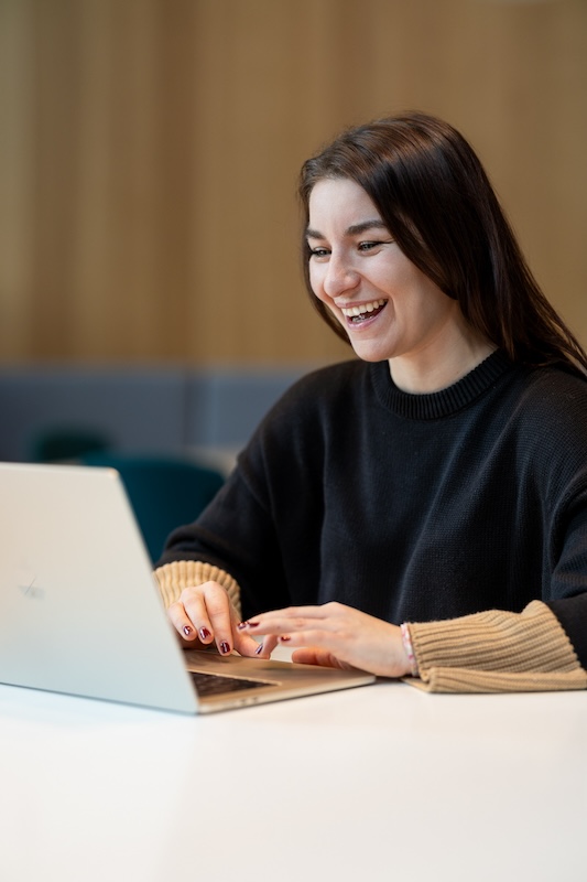 econoomy AVGS-Coaching mit Karrierecoach Nadja – Unterstützung für Gründung & Karriere